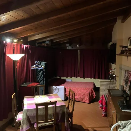 Habitación en casa particular Elena House *