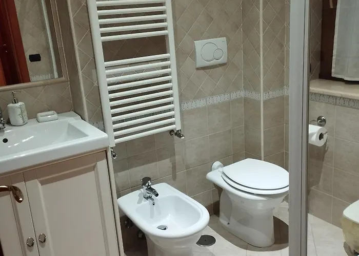 홈스테이 Elena House *